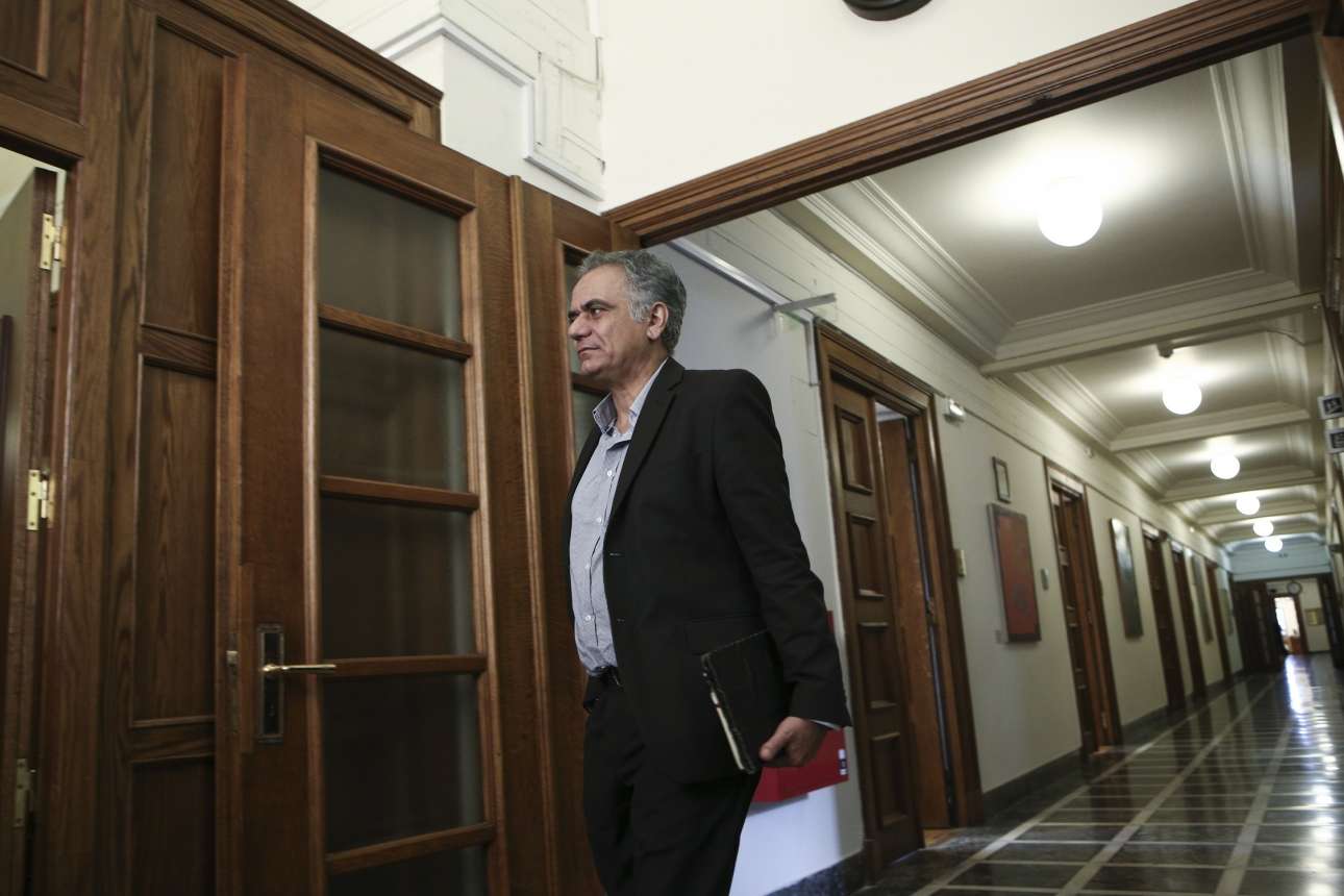 «Το καλοκαίρι του 2015 ηττηθήκαμε πολιτικά» παραδέχεται ο Σκουρλέτης