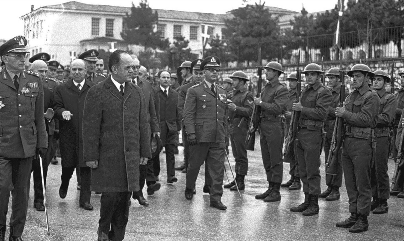 Η Χούντα και το big bang της πολιτικής μας ζωής