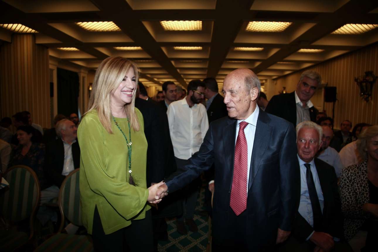 H Φώφη, ο Σημίτης και ο… Ανδρουλάκης