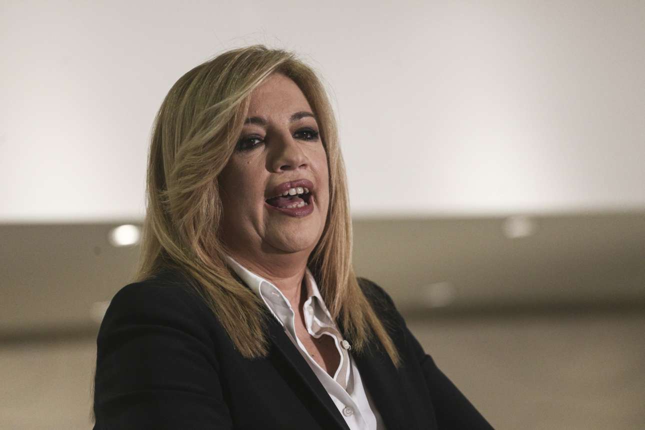 Το μήνυμα της Φώφης Γεννηματά για το φως της Ανάστασης