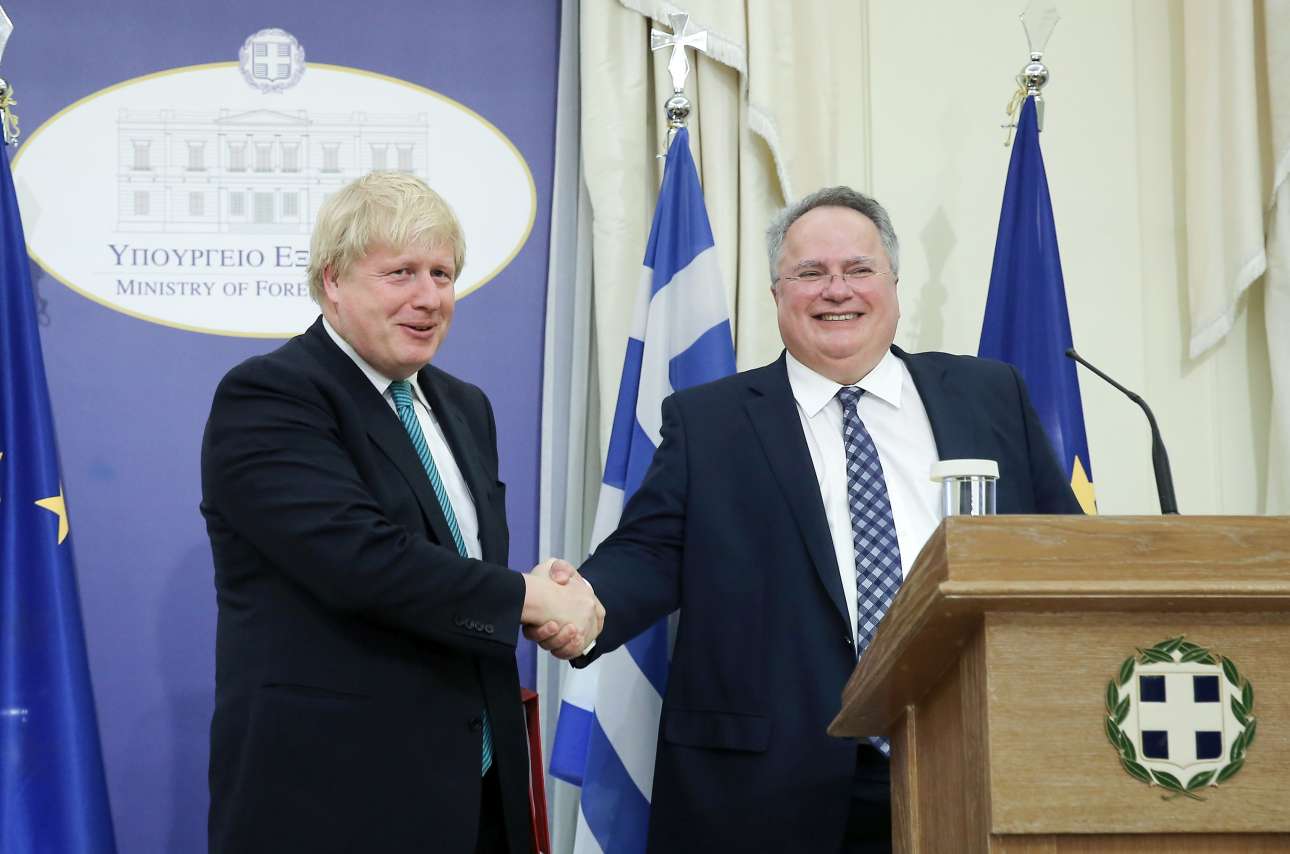 Δεν δεσμεύθηκε για το καθεστώς μετανάστευσης ο Μπόρις Τζόνσον