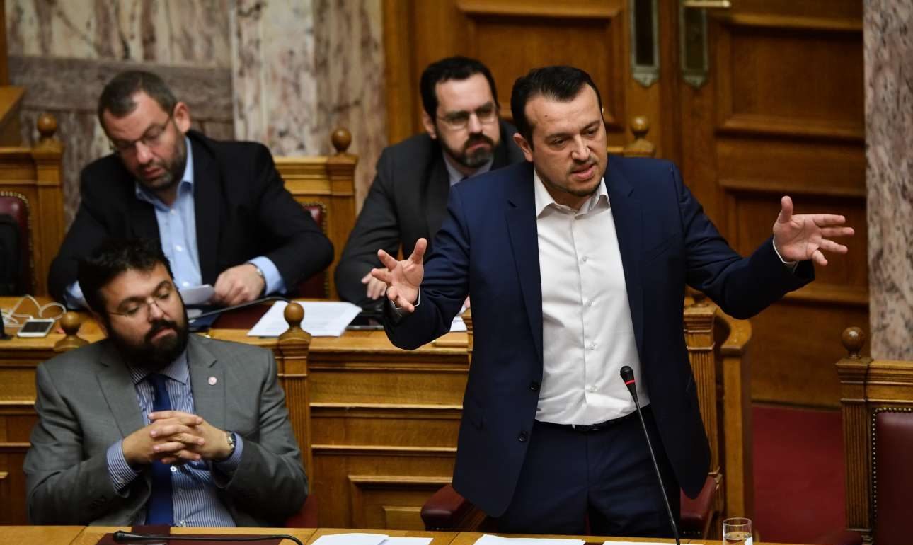 Ο Βενιζέλος ρωτούσε για τη Βενεζουέλα, ο Παππάς δεν απαντούσε