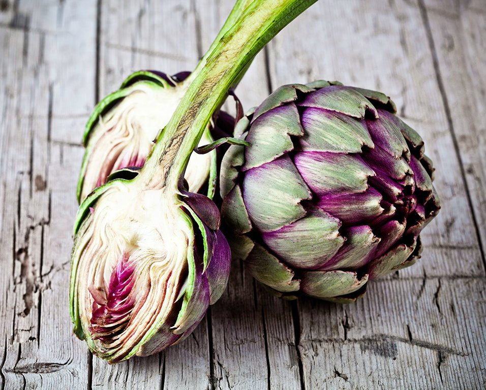 Αγκινάρες με γιαούρτι