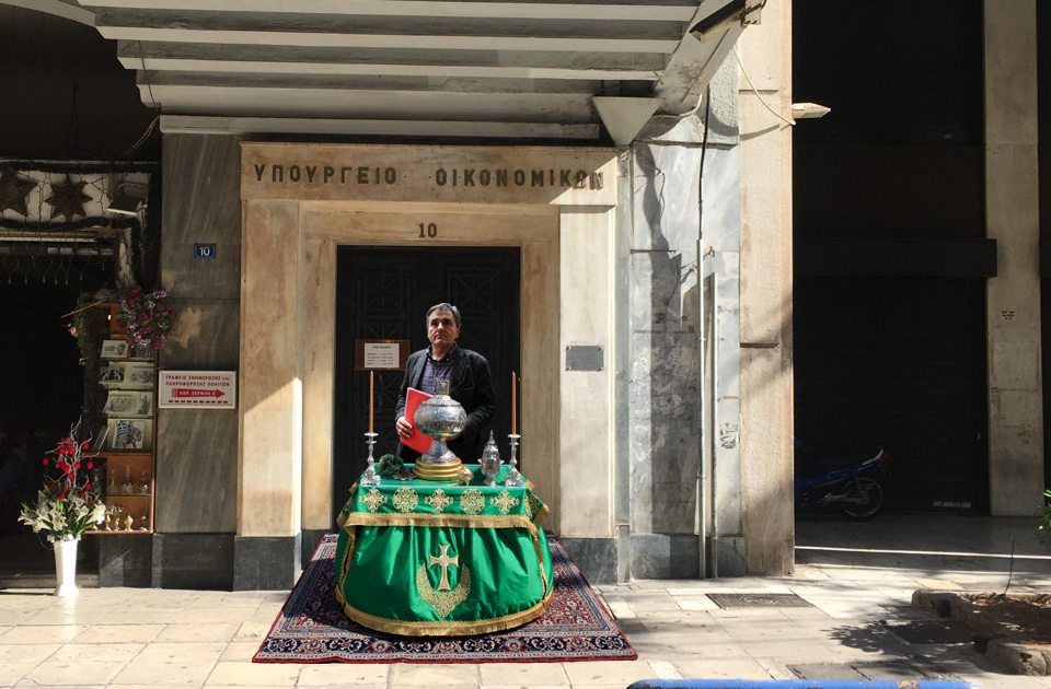 Επίσημη τελετή εγκαινίων των συνομιλιών με τους Θεσμούς οργάνωσε ο Ευ. Τσακαλώτος