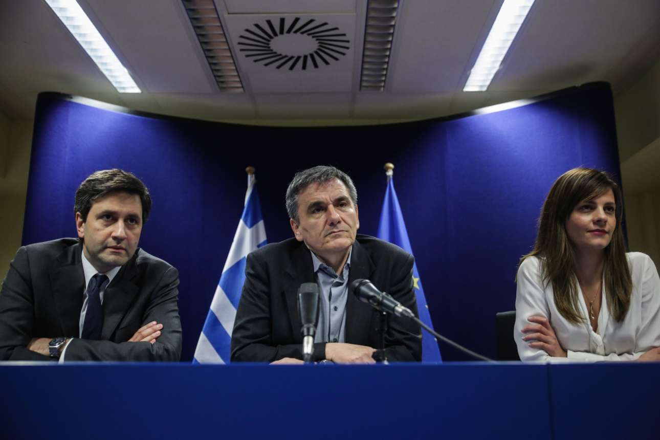 Αναβλήθηκε η τηλεδιάσκεψη με τους Θεσμούς