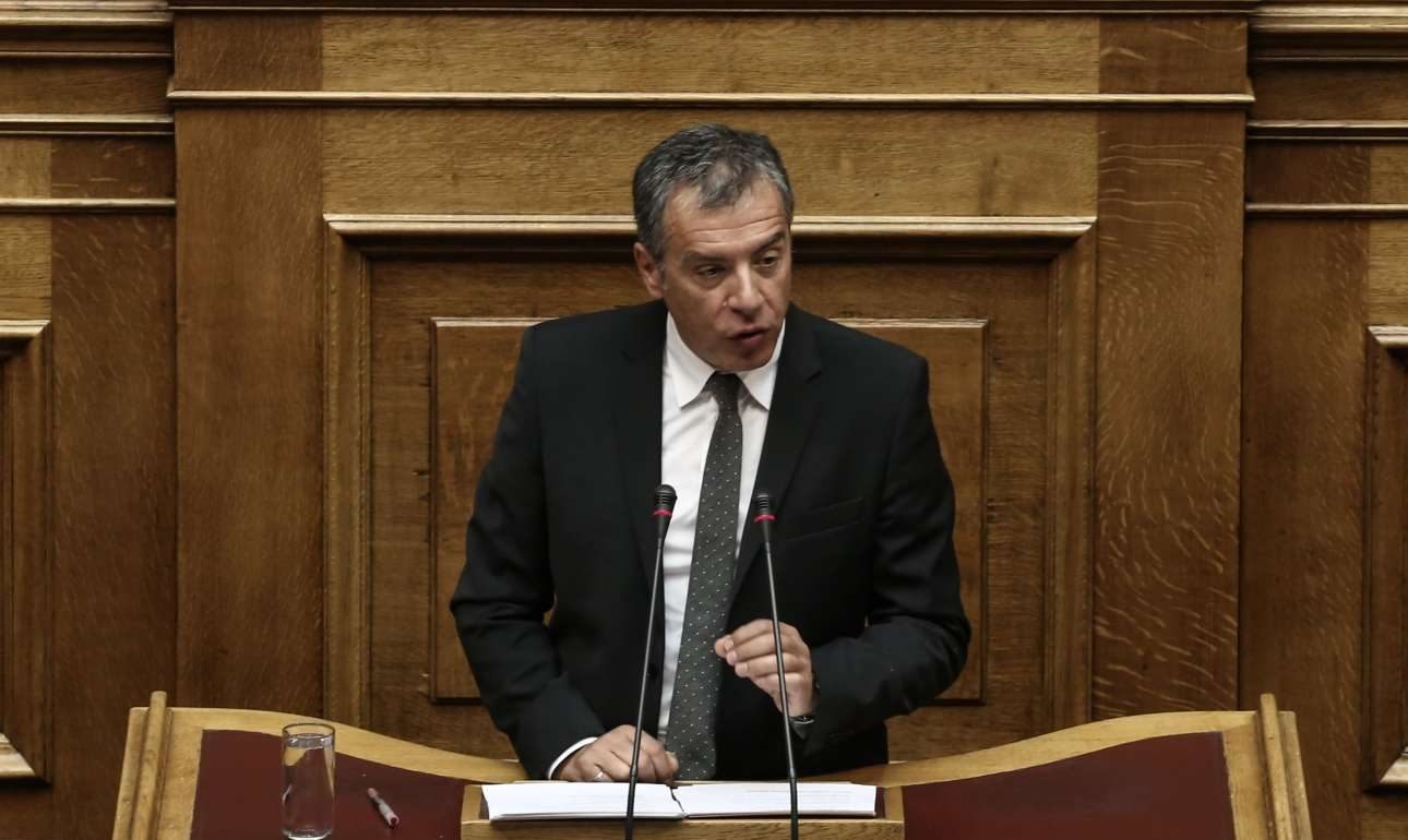 Θεοδωράκης: «Ποια ΣΕΚΑΠ; Σβήνουν χρέη για να αγοράζουν ΜΜΕ για τους ΣΥΡΙΖΑΝΕΛ»