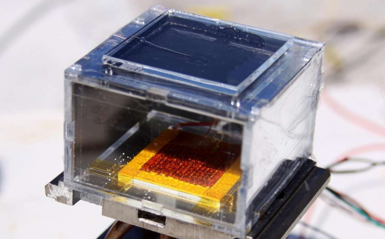 Κι όμως αυτή η μηχανή βγάζει πόσιμο νερό από τον αέρα!