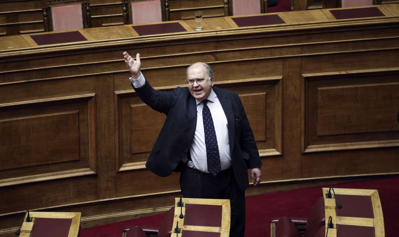 Και ξαφνικά επέστρεψε το σενάριο της ρήξης