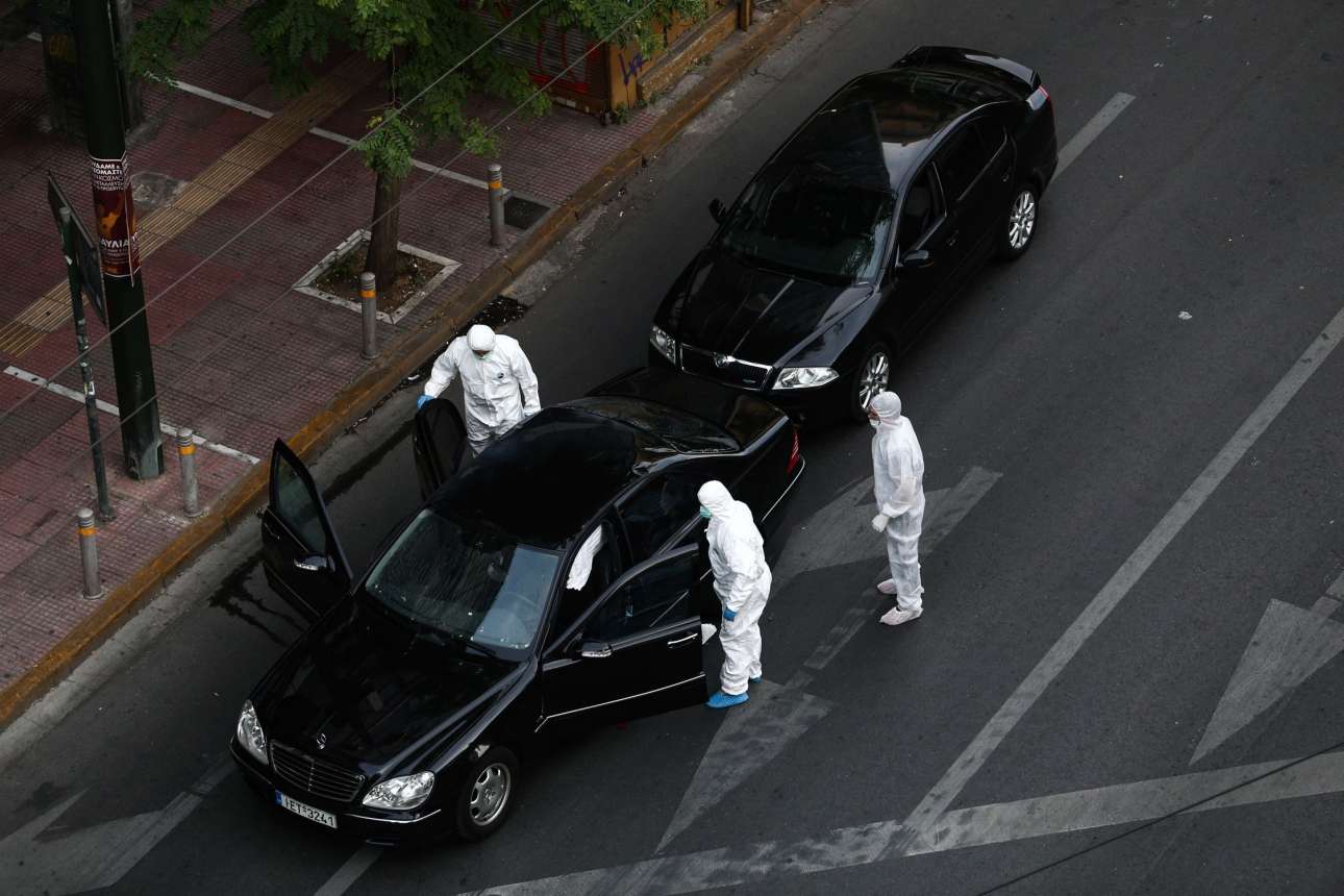 Στη Βουλή έγινε ο έλεγχος του φακέλου για Παπαδήμο