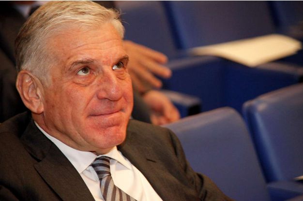 Αιφνιδιαστικός έλεγχος στο σπίτι του Γιάννου Παπαντωνίου