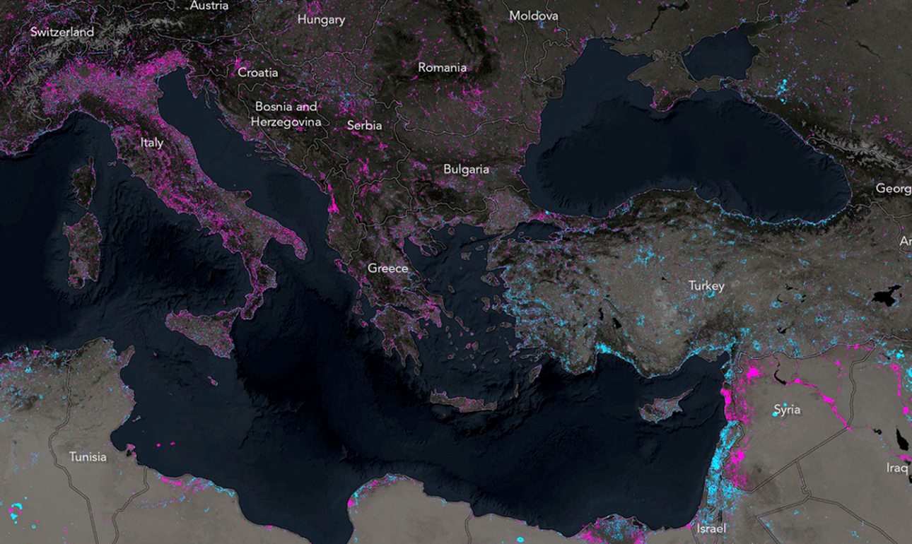 Ο νέος, νυχτερινός Ατλας της Γης με τη σφραγίδα της NASA 