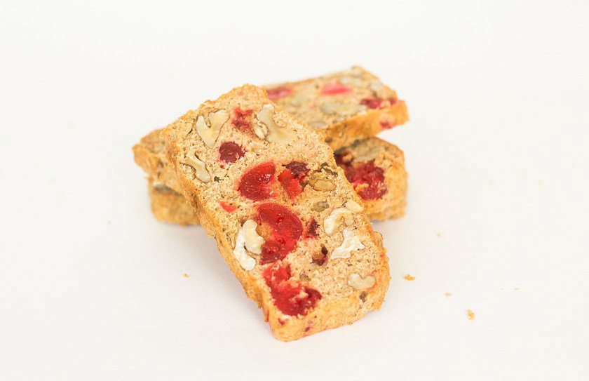 Γλυκά Παξιμαδάκια με Κεράσια και Καρύδια