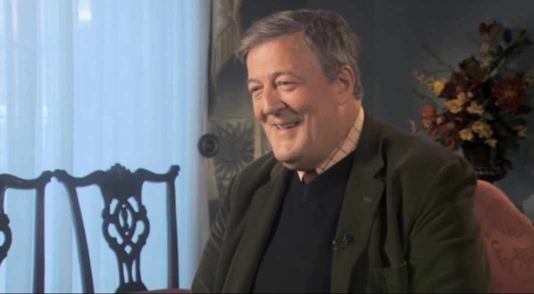 Υπό αστυνομική έρευνα ο Στίβεν Φράι γιατί είπε τον Θεό «μανιακό»