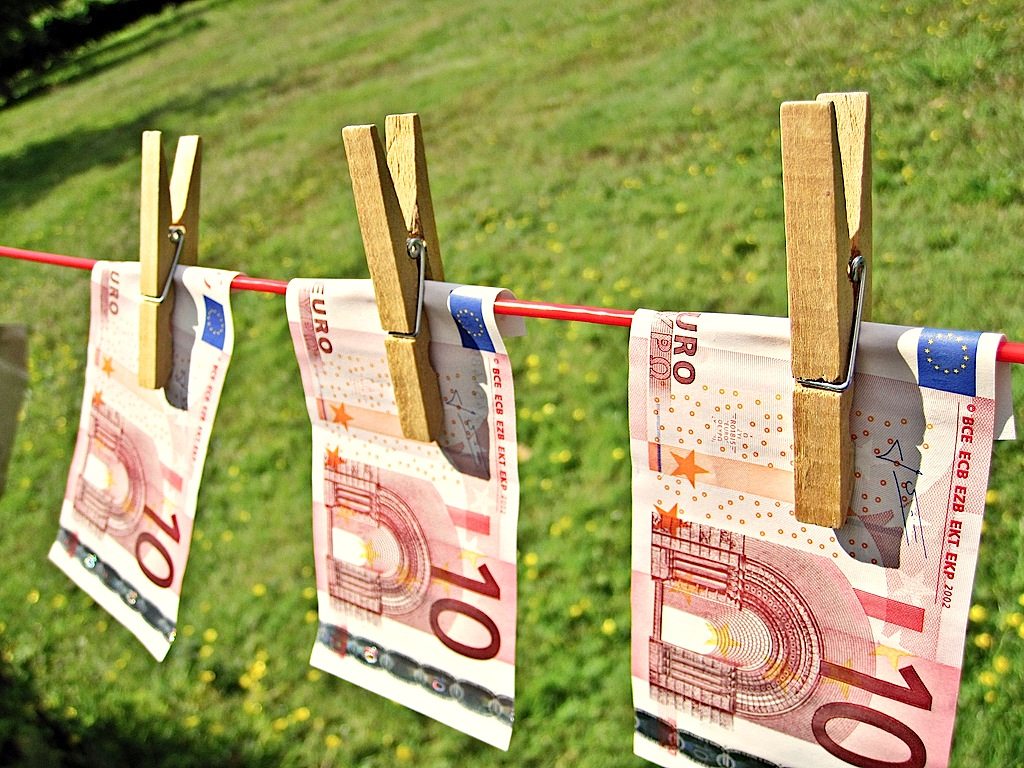 Φταίνε οι δικαστές ή οι ελεγκτές;