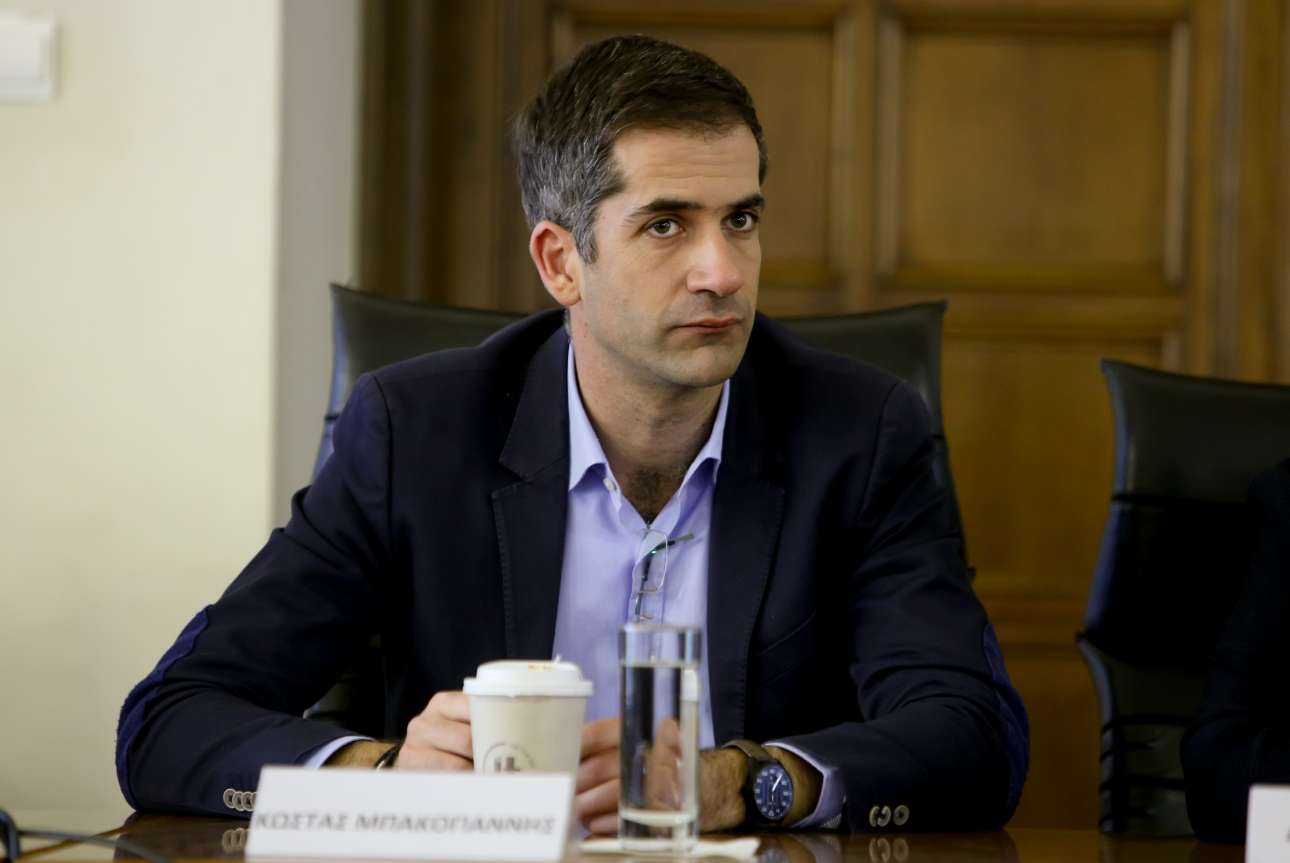 Κώστας Μπακογιάννης για τα σκουπίδια: «Αφήστε ελεύθερους τους Δήμους να δώσουν λύσεις»