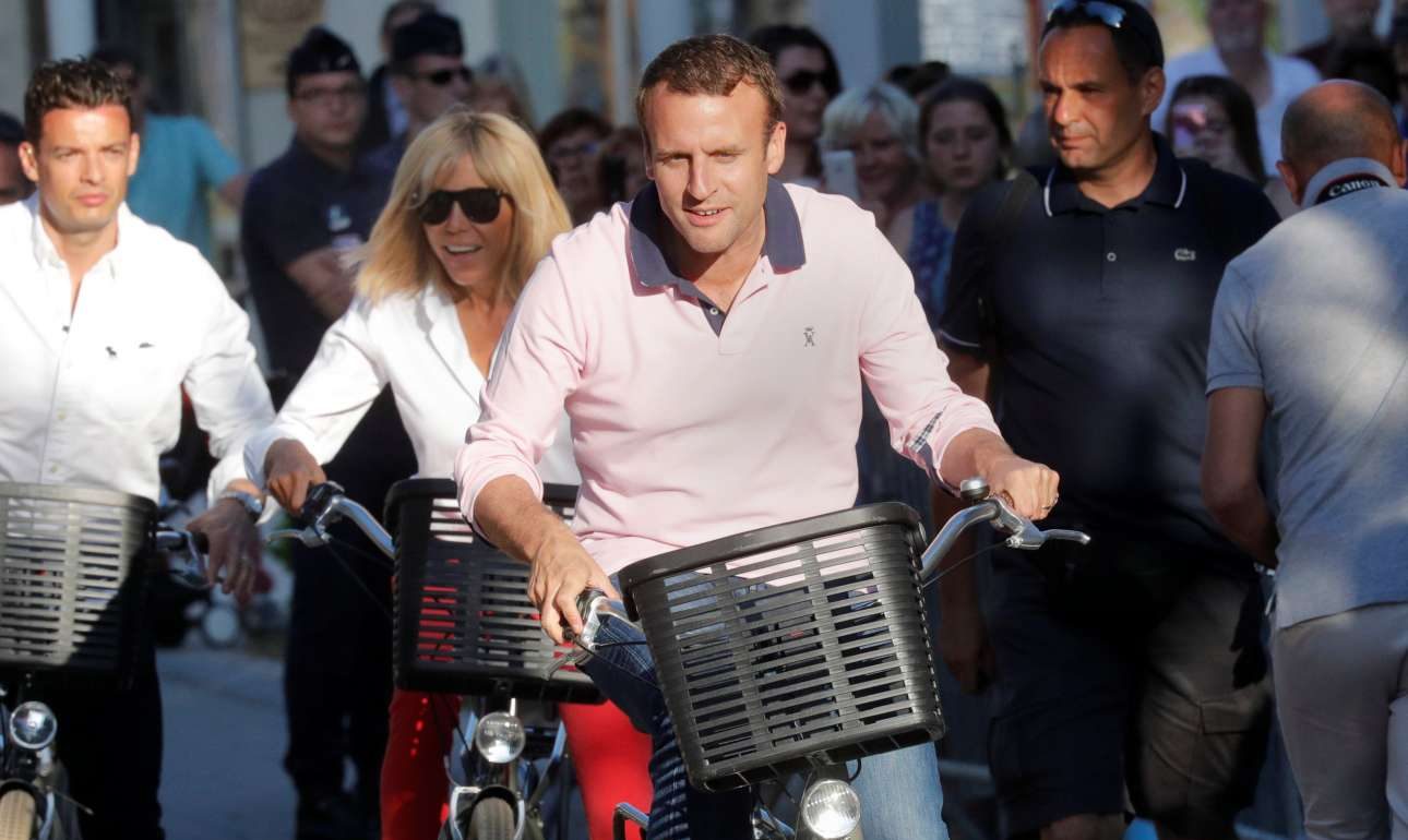 Ο Μακρόν στον δρόμο προς τον θρίαμβο