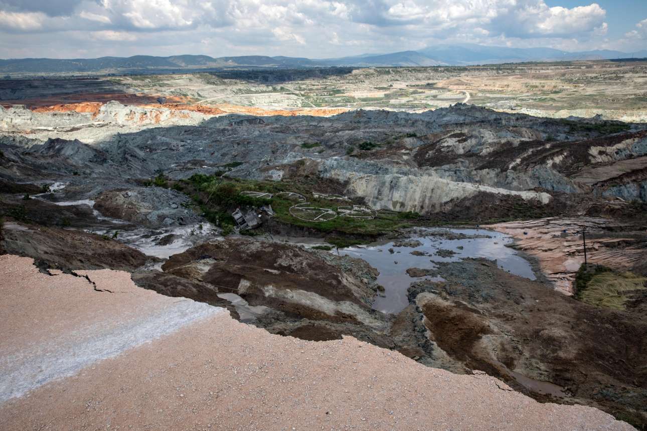 Ποιος πληρώνει τη ζημιά της ΔΕΗ στο Αμύνταιο;