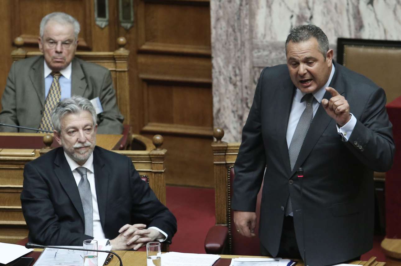 Οι ερωτήσεις που αποφεύγει ο Πάνος Καμμένος