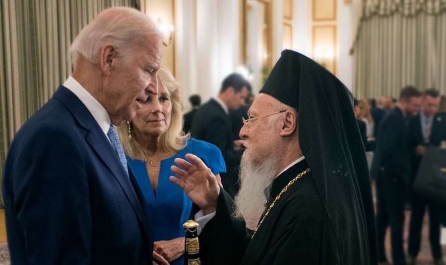 Η περιπέτεια του Τζο Μπάιντεν με τον πατριάρχη Βαρθολομαίο