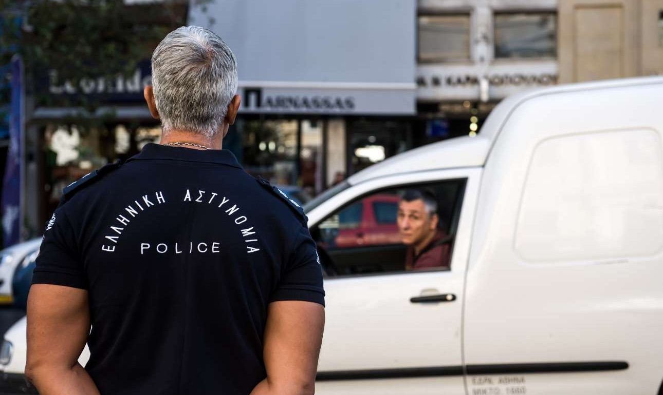 Η ΠΟΑΣΥ συνεχίζει την κόντρα με Τόσκα: «Υπεύθυνοι της δειλίας τους οι διοικούντες»