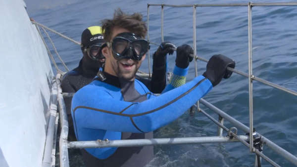 Ο Φελπς προετοιμάζεται για την αναμέτρηση με τον λευκό καρχαρία! [βίντεο]