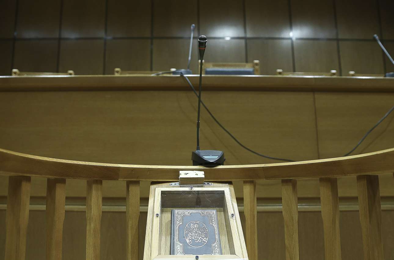 Η κυβέρνηση σε πόλεμο με τη Δικαιοσύνη