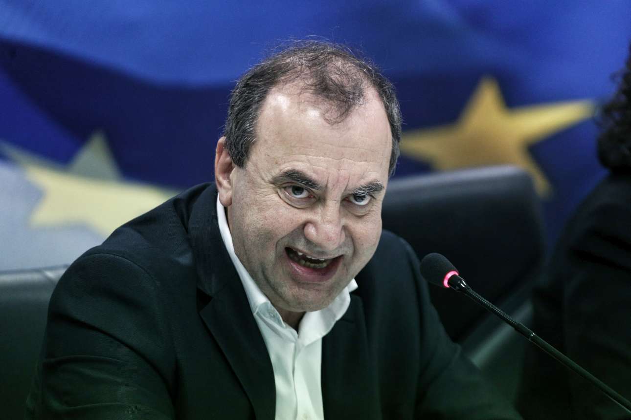 Στρατούλης: «Η πρόταση για Grexit και δραχμή είχε τεθεί πολλές φορές το 2015»