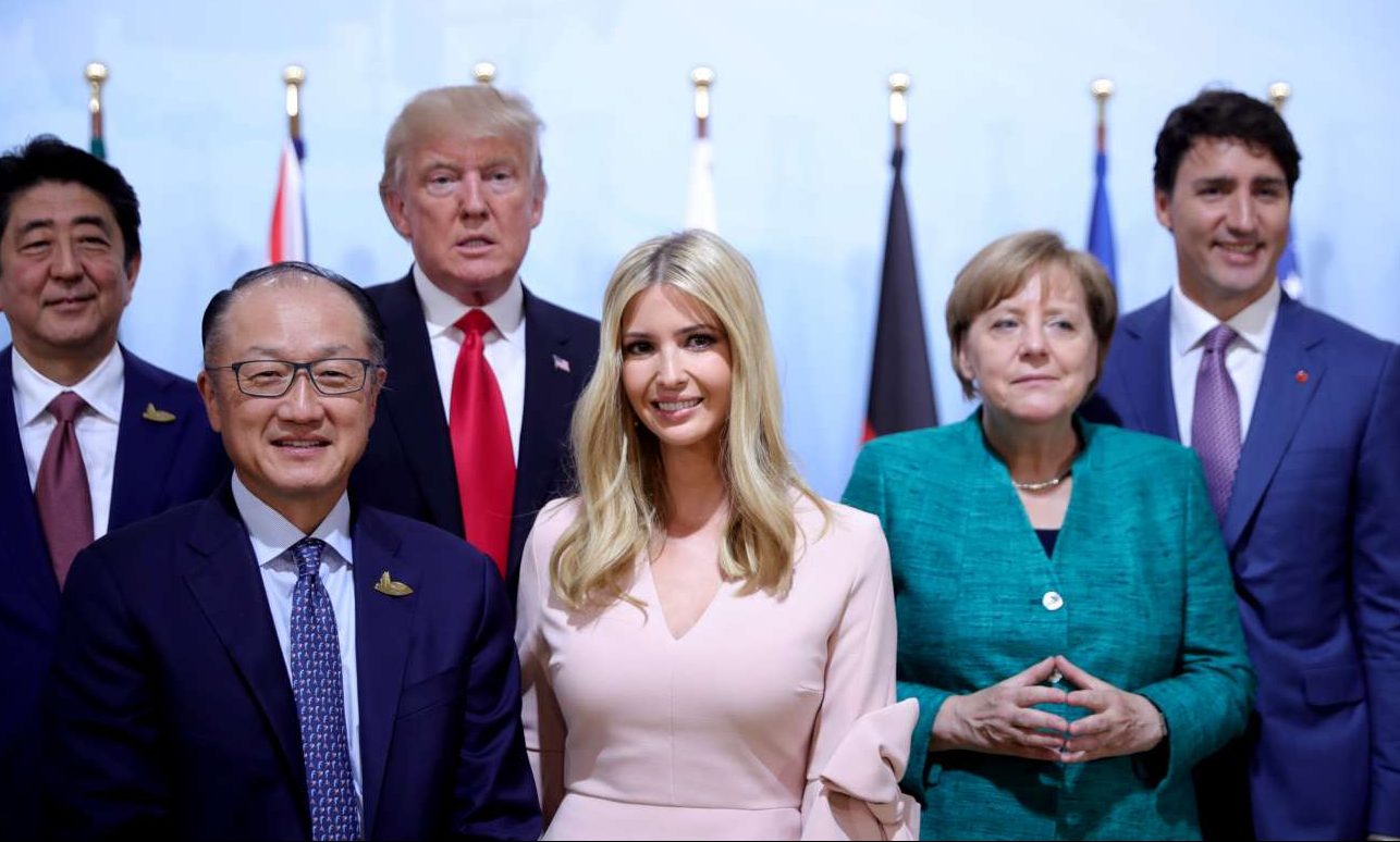 Η Ιβάνκα στη θέση του προέδρου των ΗΠΑ στο τραπέζι των… ηγετών