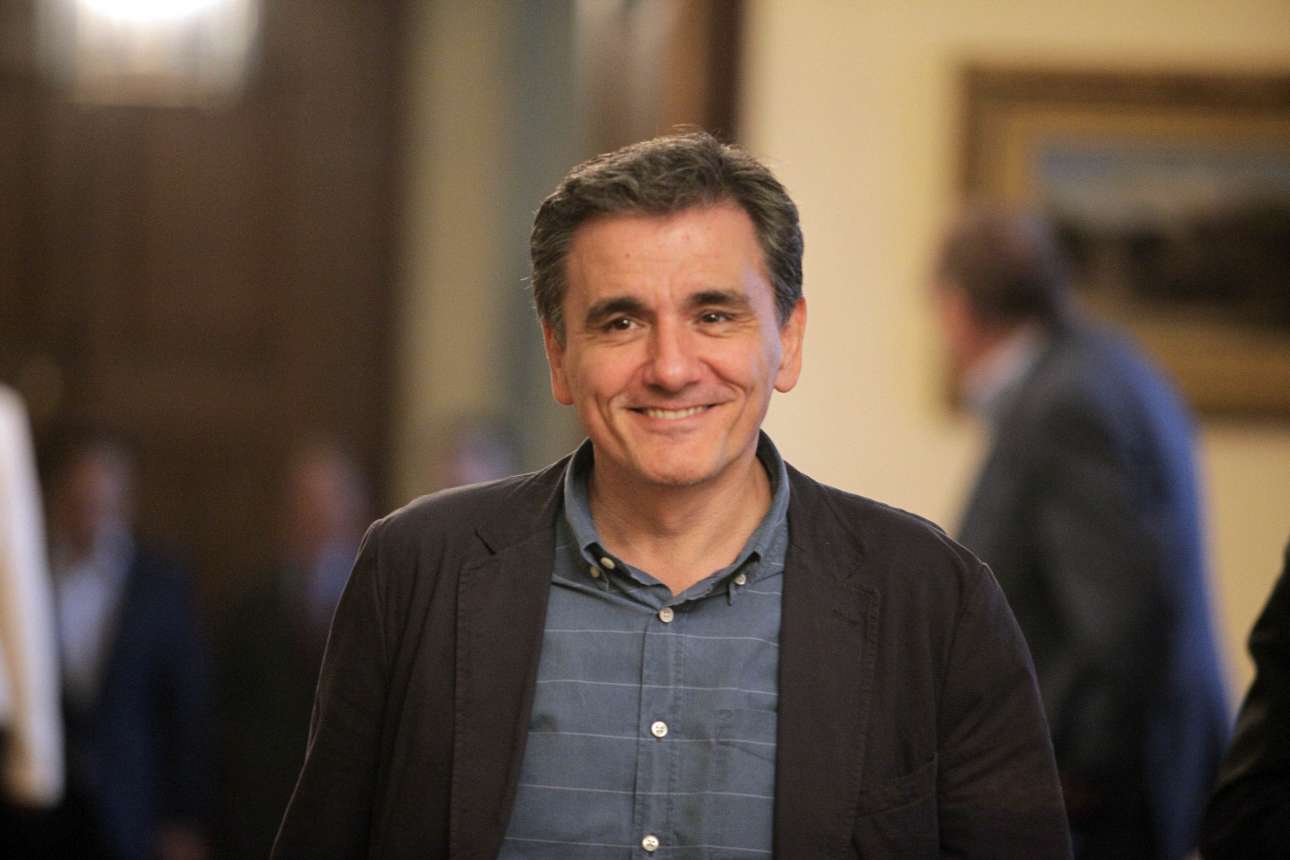 Τσακαλώτος: «Δεν συγκρίνεται η έξοδος του ’14 με την έξοδο του ’17»