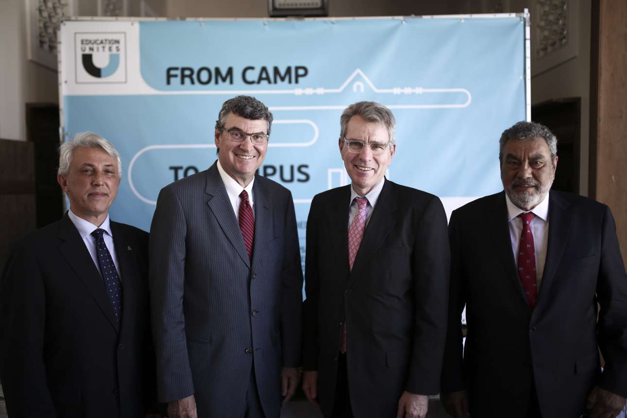 Education Unites: Χορήγηση Υποτροφιών σε Πρόσφυγες