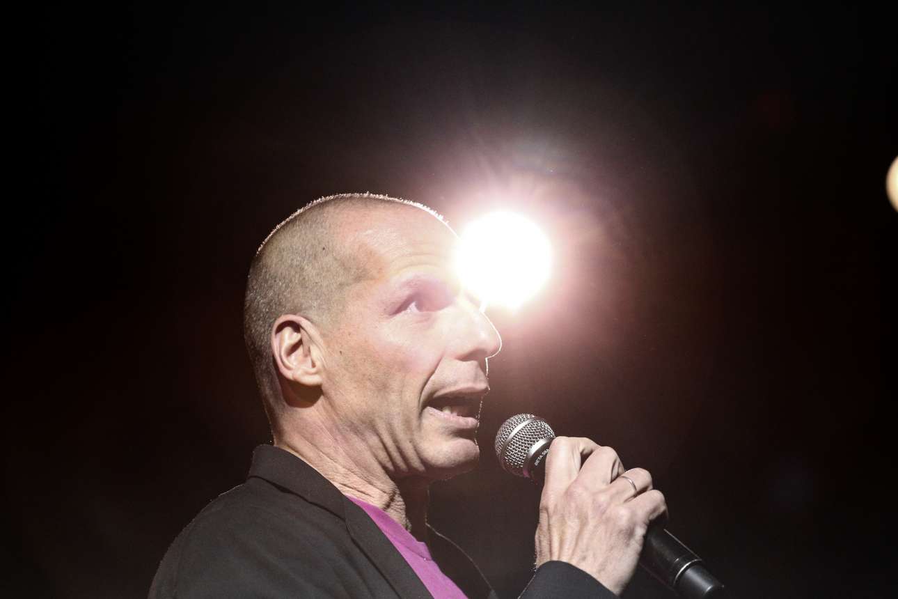 Βαρουφάκης: «Ετσι θα λειτουργούσε το σύστημα παράλληλων πληρωμών»