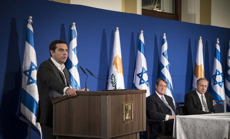 Oταν δεν θυμόμαστε πού βάλαμε την υπογραφή μας