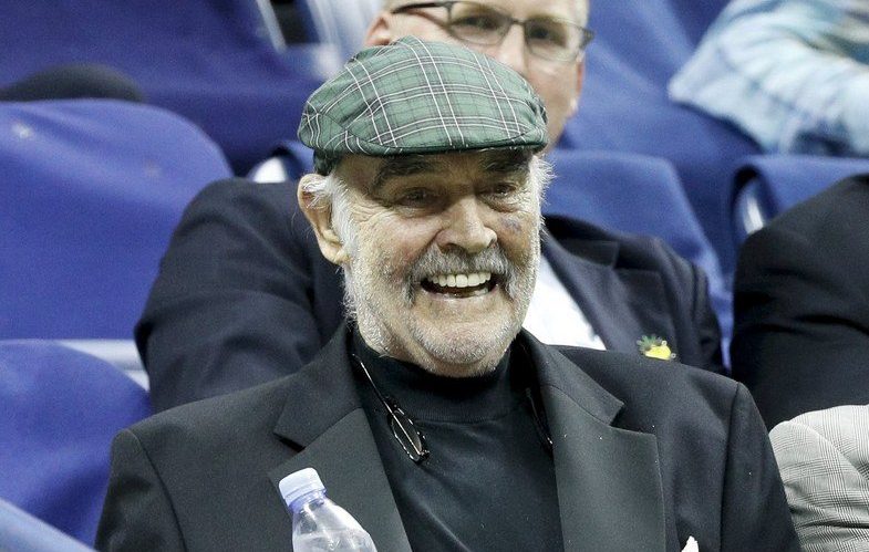 Ο 87χρονος Σον Κόνερι σε μια σπάνια εμφάνιση στις κερκίδες του US Open