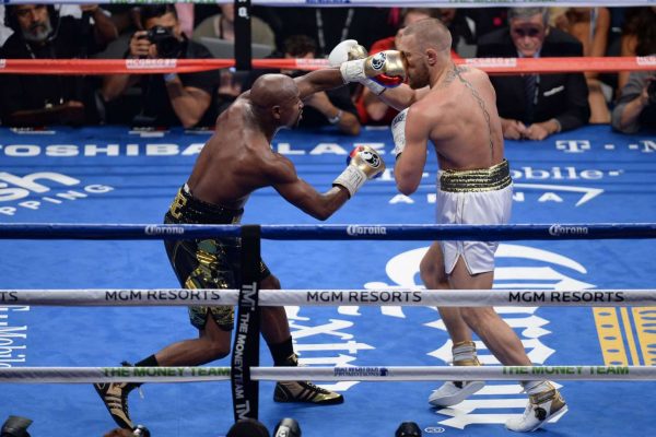 2017-08-27T060608Z_1464604156_NOCID_RTRMADP_3_BOXING-MAYWEATHER-VS-MCGREGOR
