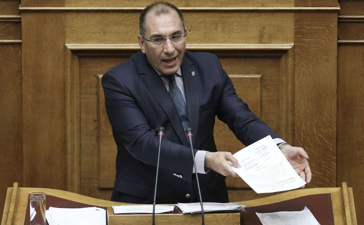 «Ανταρσία» Δημήτρη Καμμένου στον νόμο για τα ΑΕΙ