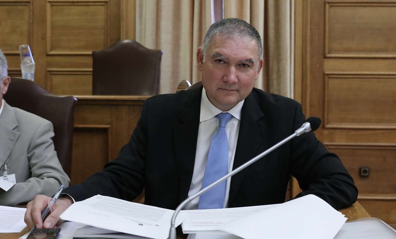 Πυρ ομαδόν από τον γερμανικό Τύπο για την καταδίκη Γεωργίου