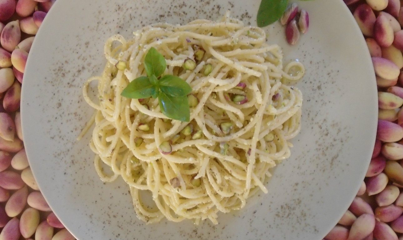 Φιστίκι Αιγίνης: Ισόβια εμμονή, ακαταμάχητη απόλαυση