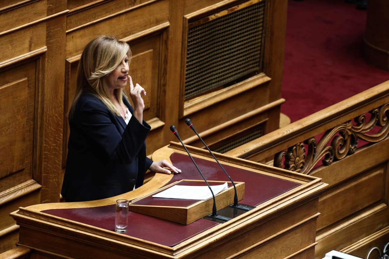 Γεννηματά: «ΣΥΡΙΖΑ και ΝΔ απαξιώνουν τη δημόσια εκπαίδευση»