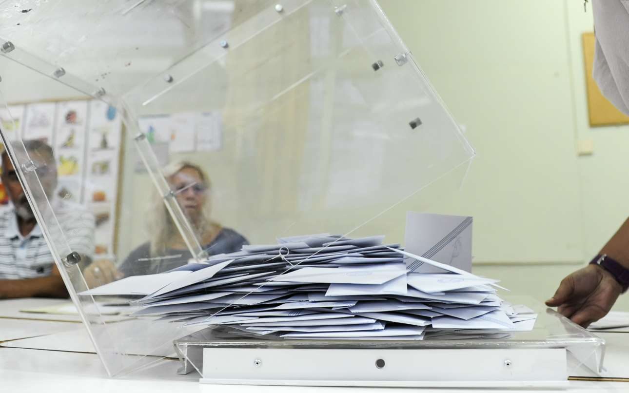 Οι όροι για τις εκλογές του νέου αρχηγού της Κεντροαριστεράς