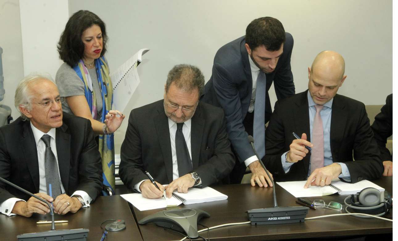 H Fraport «απαντά» στον Σπίρτζη με 12.200 καμένες λάμπες