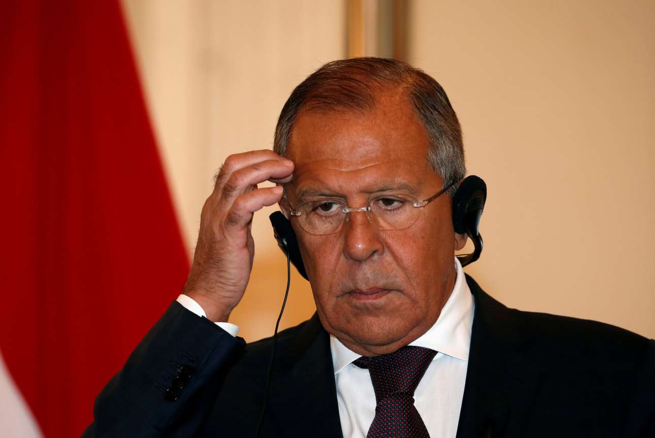 Η Ρωσία απειλεί με σκληρά αντίμετρα για το προξενείο