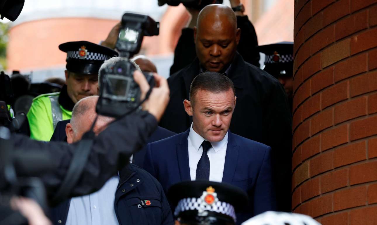 Δύο χρόνια χωρίς δίπλωμα και 100 ώρες κοινωνικής εργασίας για τον «μπεκρή» Ρούνεϊ