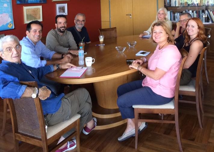 Εξιτήριο από το νοσοκομείο και… κομμένο το τσιγάρο για τον Γιάννη Μπουτάρη