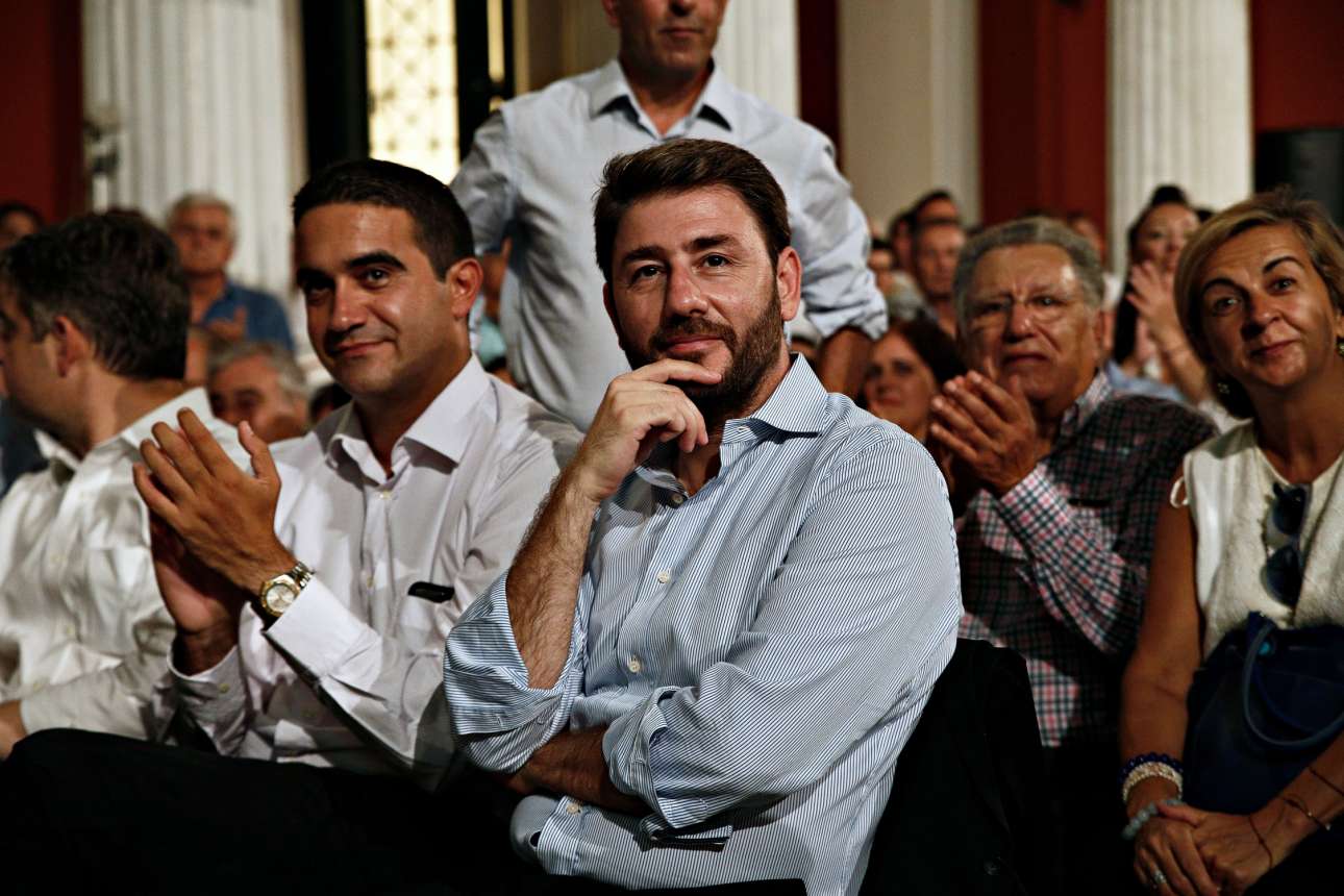 To φάουλ του Νίκου Ανδρουλάκη