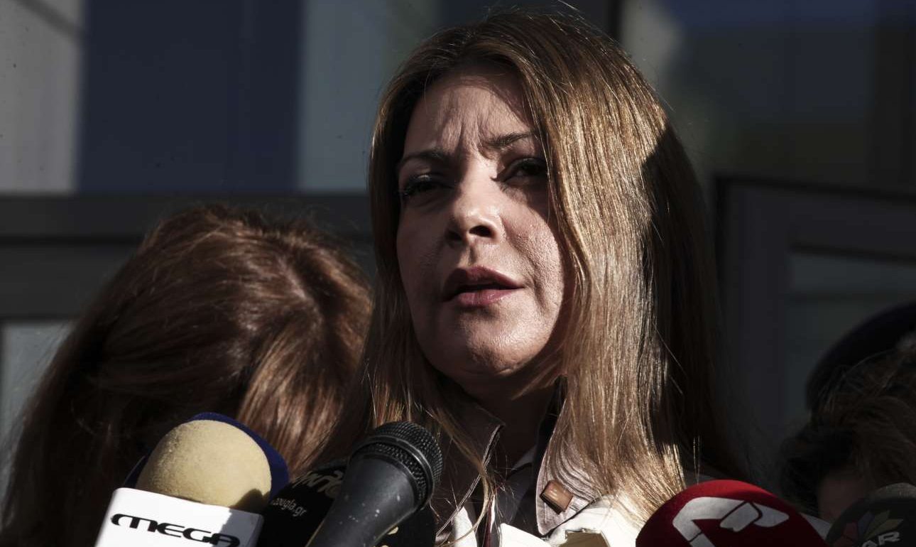 Επίθεση από τη σύζυγο Καμμένου σε «Παραπολιτικά» και ΝΔ για το καζίνο στο Λονδίνο