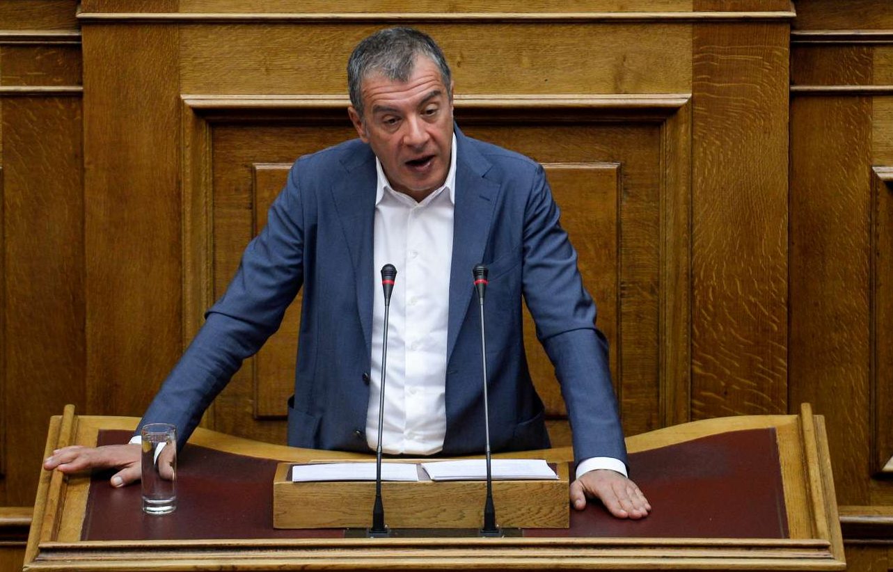 Αιχμές Θεοδωράκη για τη στάση της ΔΗΣΥ: «Εμείς δεν κρυβόμαστε»