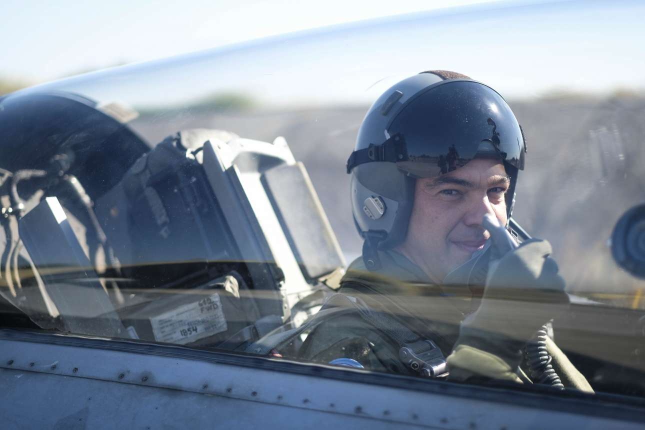 Πετάει τελικά ο Τσίπρας: με F-16 Blocκ 52+
