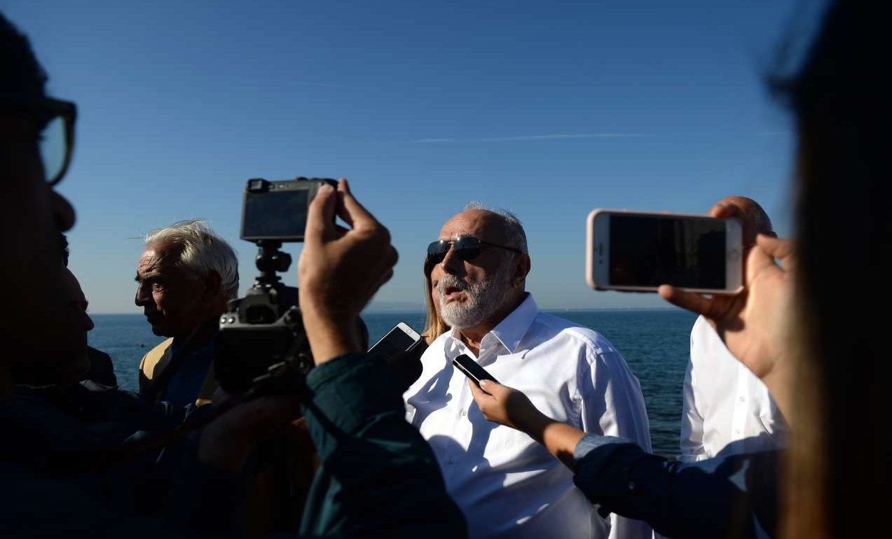 Φιέστα Κουρουμπλή: Παραδίδει παραλίες