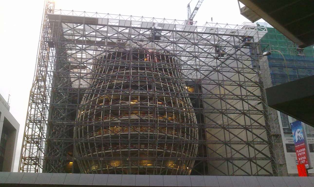 Μεταφέρεται η Σύνοδος Κορυφής μετά τη νέα εμφάνιση αερίων στην έδρα της ΕΕ