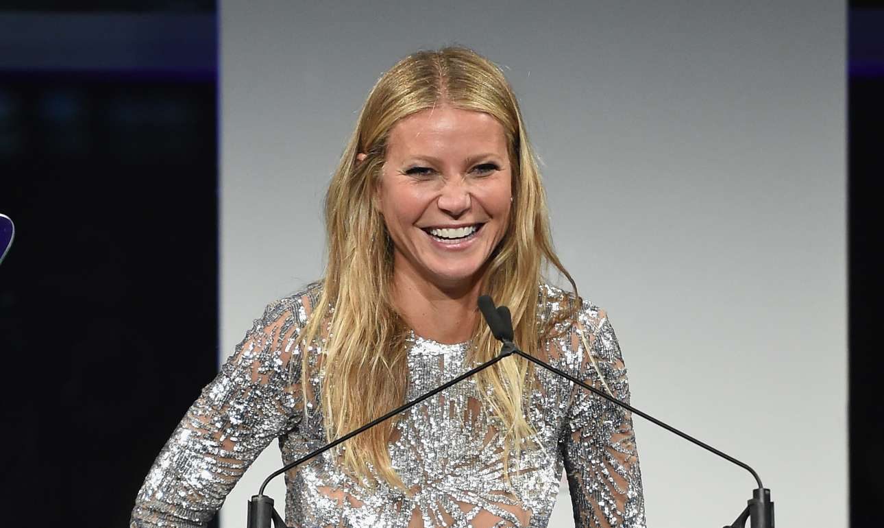 Καμιά άλλη που παρενοχλήθηκε;